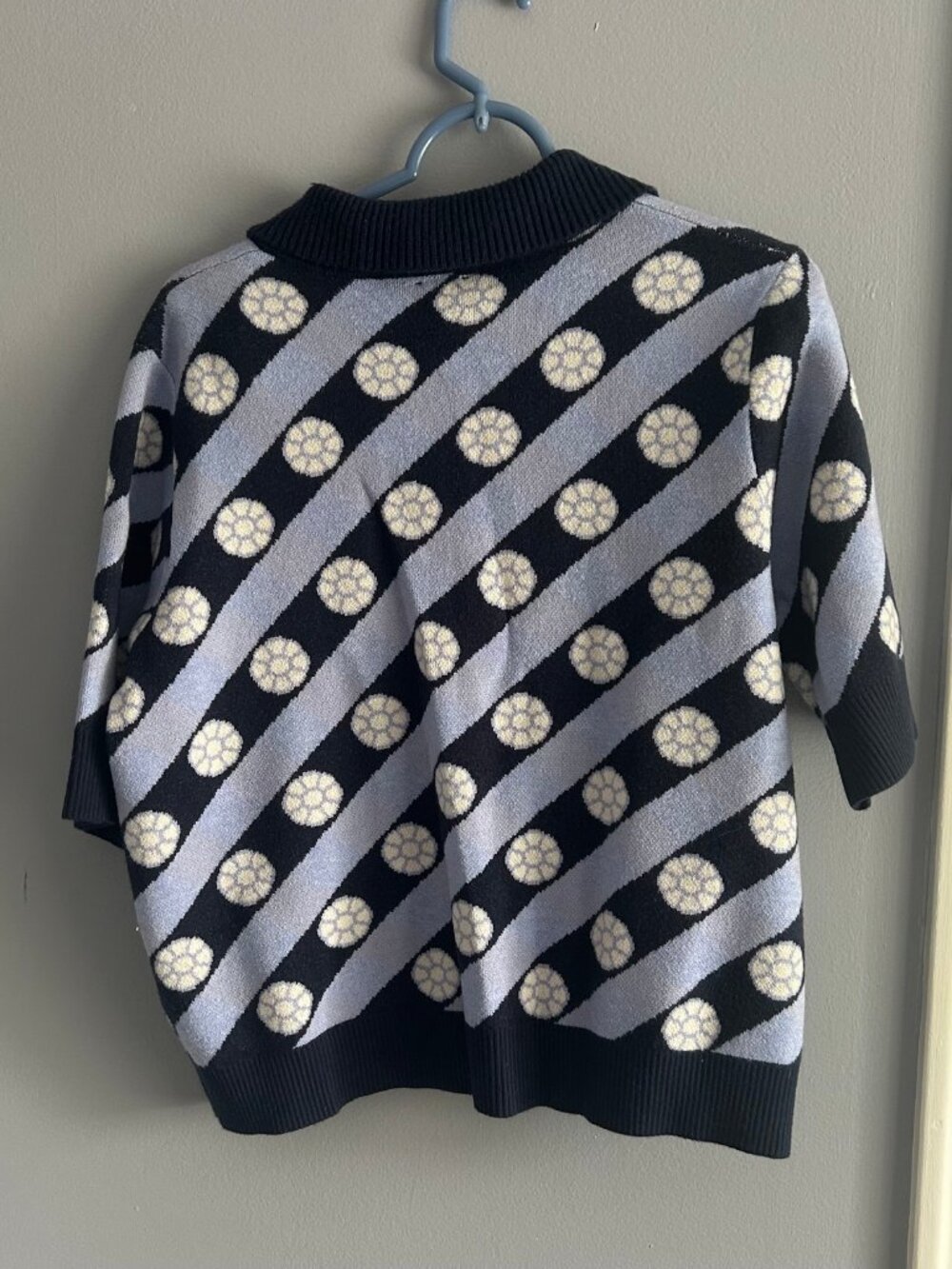 Kinsley Collared Crop Cardigan Sweater by Maeve - Picture 4 of 4